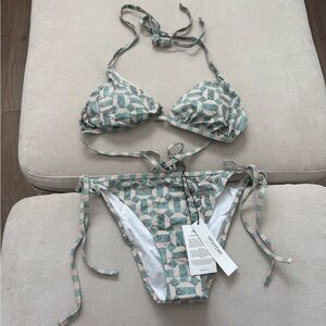 holydale the bisou in aquatile